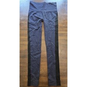 NWOT Assets M Red Hot Label by Spanx Seamless Shaping Leggings Blue 127056